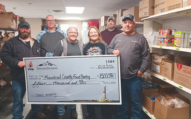 EOG Donates To Local Food Pantry
