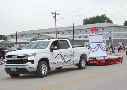 New Town Celebrates 75th Anniversary