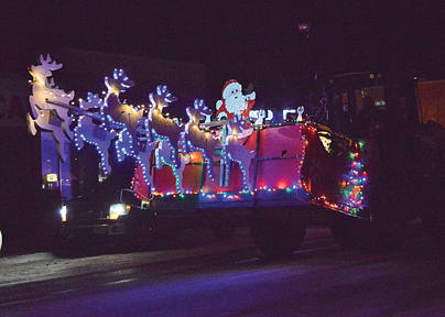 Parade Of Lights Kicks Off Holiday Season In Stanley