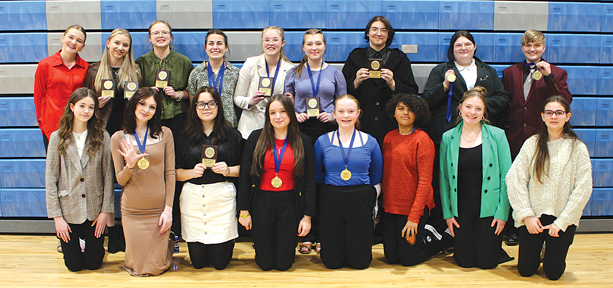 Speech Team Members Qualify For State