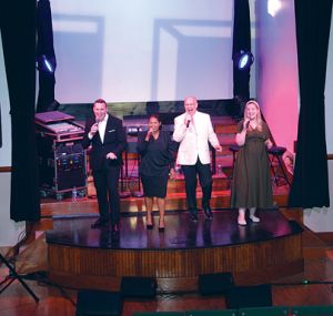 Craguns Perform At Sibyl Center