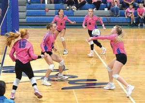 Volleyball Team Splits Matches, In Action At NWC